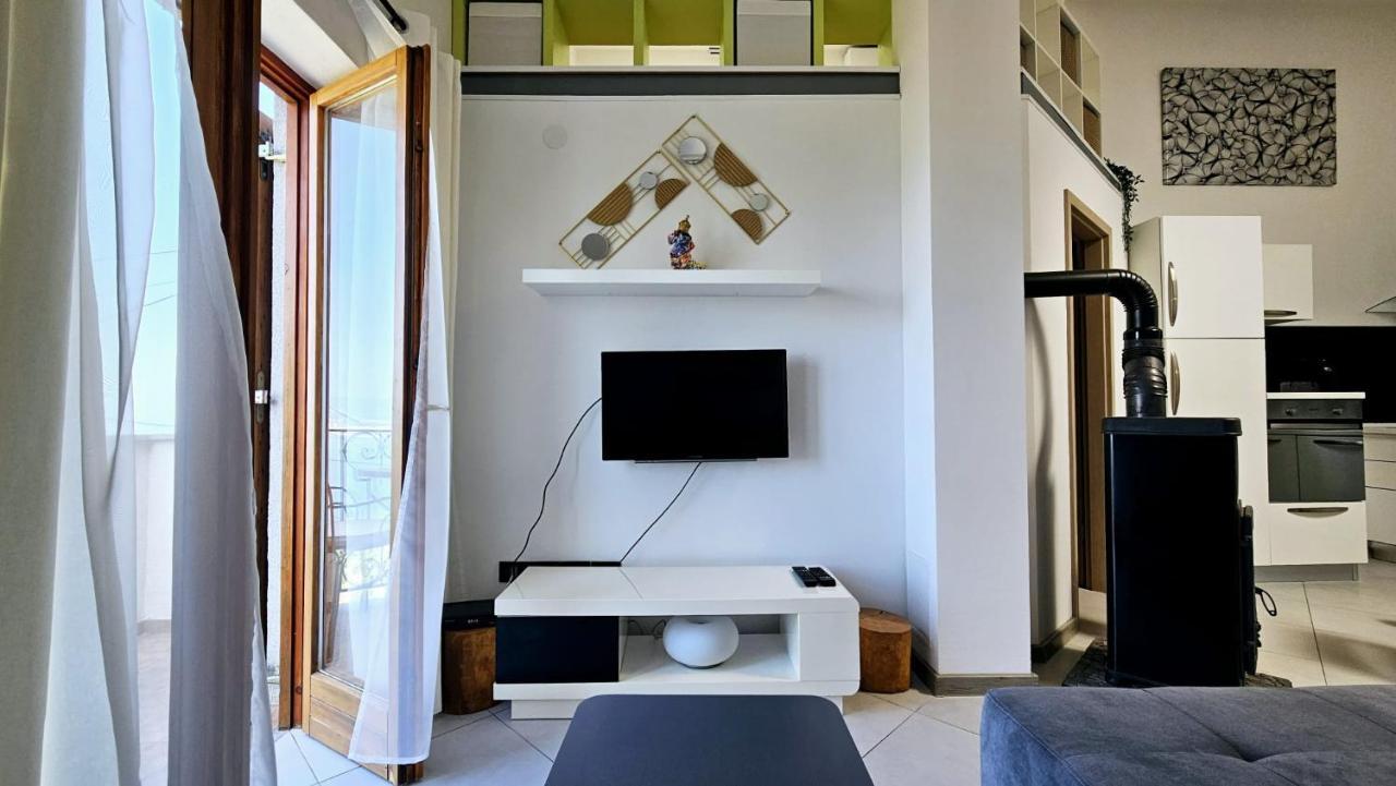 Apartman Tera Apartment Dobreć Exterior foto